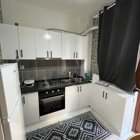 Mika'S Apartment Tbilisi Exterior photo